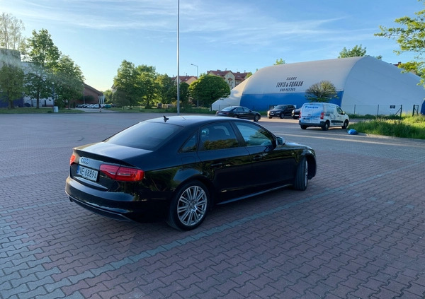 Audi A4 cena 55900 przebieg: 219846, rok produkcji 2012 z Elbląg małe 254